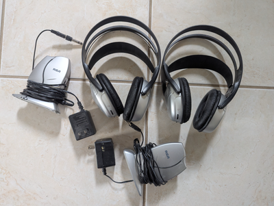 Analog jack wireless relay and headphones. 2 sets., View more