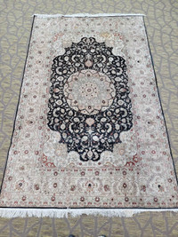 Tapis style perse/ Persian style rug