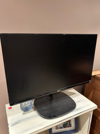 23” LG HD monitor flat screen