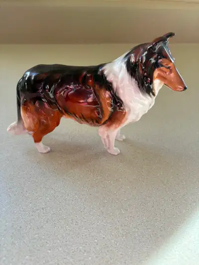 Royal Doulton Collie Dog-HN1058-vintage, retired, pristine shape, View more