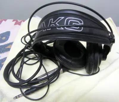 AKG K 240-DF Studio Monitor Headphones, View more