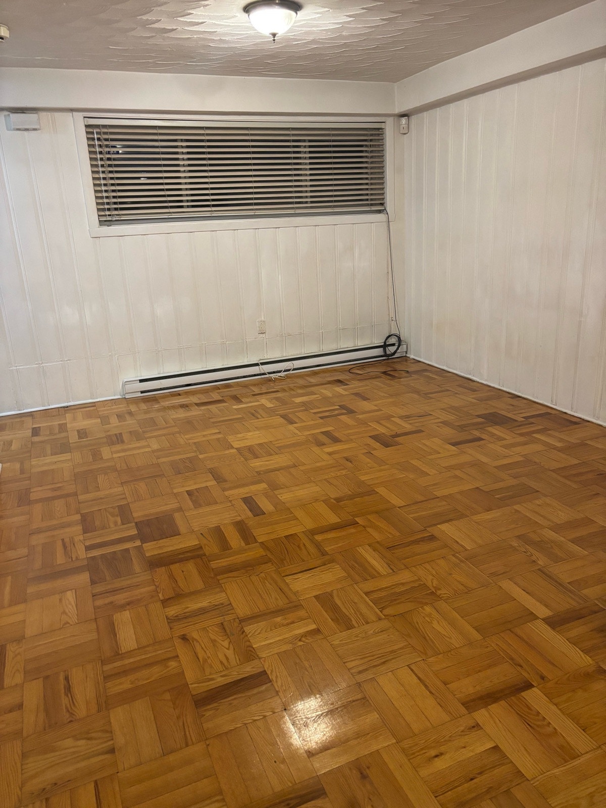 12e Avenue — photo 1