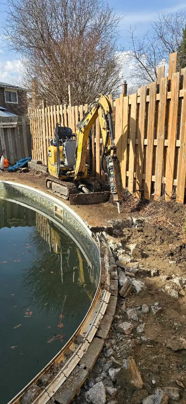 Excavation and concrete demolition services62863243273985122