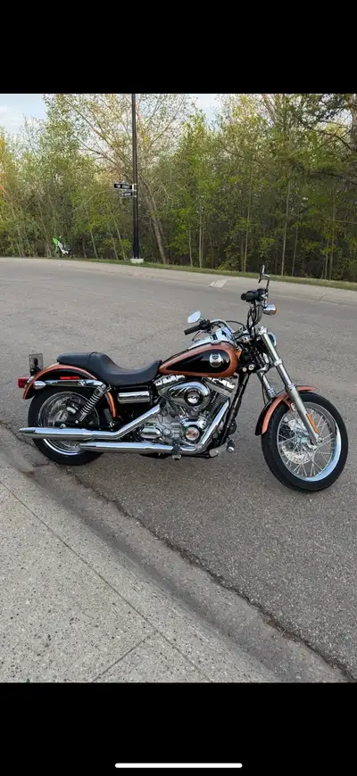 2008 Dyna Super Glide Anniversary edition only 500kms yes original mileage. This bike is essentially...
