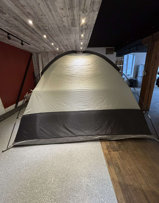 Tente de camping dans Pêche, camping et plein Air  à Ville de Québec