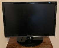 20” Samsung LCD Monitor Model SyncMaster 2053BW