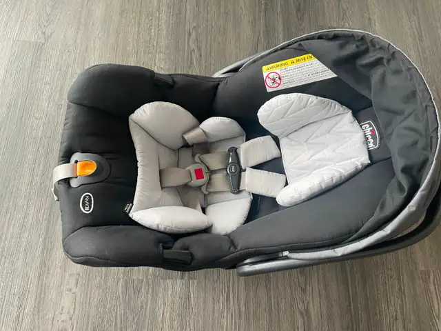 Chicco KeyFit 30 Infant Car Seat + Base in Strollers, Carriers & Car Seats in Ottawa - Image 4