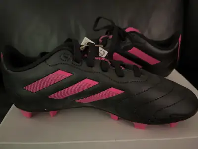 soccer cleats size 4 , View more