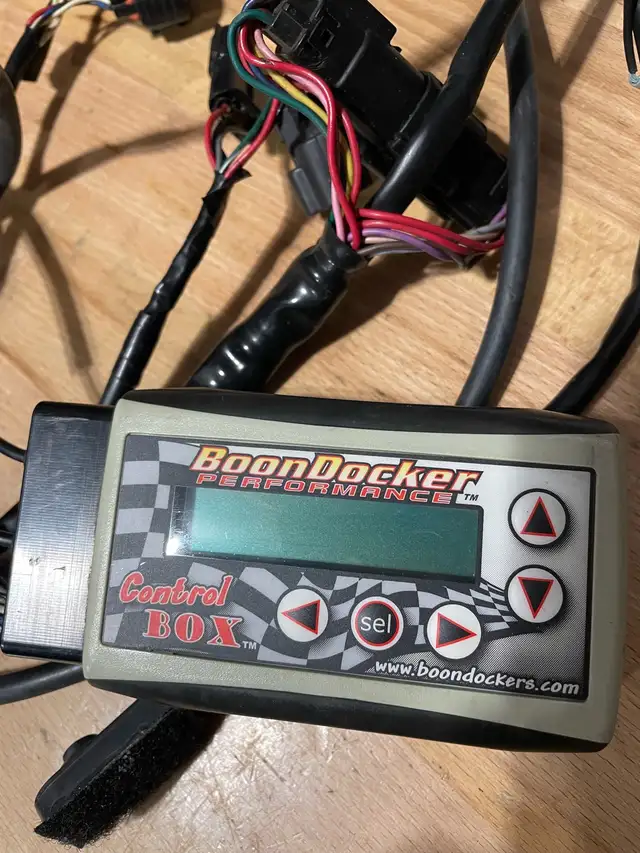 boondocker HiJacker 2.0 arctic cat 1100t in Snowmobiles Parts, Trailers & Accessories in Edmonton - Image 2