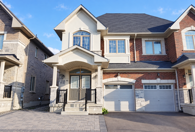 2-Bedroom Basement Apartment for Rent – Oak Ridges, Richmond Hill $1,750/month + 1/3 of utilities On...