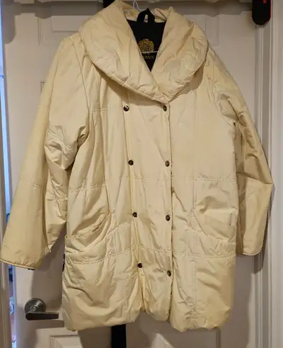 Kanuk  Woman Lightweight Winter Coat - Yellow - Modern Look, View more