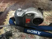 Sony Mavica CD350 With  Bag and accessories