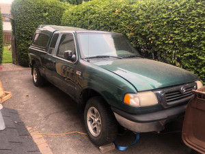 2000 Mazda B-Series Pickup