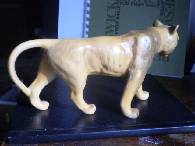 Beswick Wild Animals Figurine - " Lioness" - #1507 - in Arts & Collectibles in Kitchener / Waterloo - Image 3