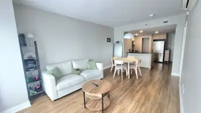 Une enquête de crédit sera obligatoirement réalisée par la gestion du condo. Mon conjoint et moi céd...