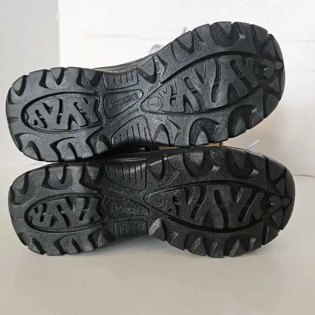 Men's Dexter Work Boot, sz 7, Oil/Slip Resistant, Never Worn in Men's Shoes in Kitchener / Waterloo - Image 8