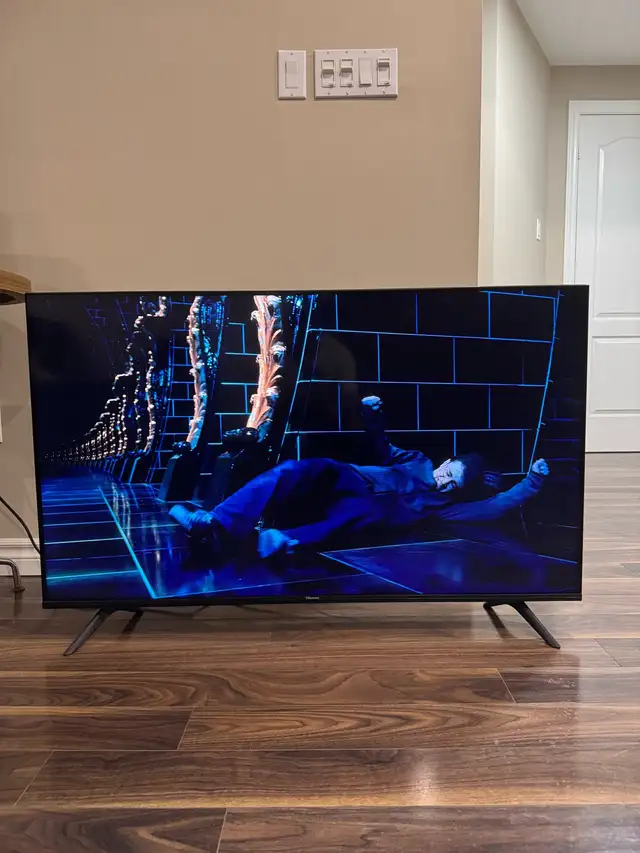 Hisense 50” 4K UHD Smart TV – Excellent Condition in TVs in Oshawa / Durham Region - Image 4