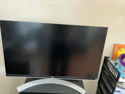 LG 27" Monitor, View more