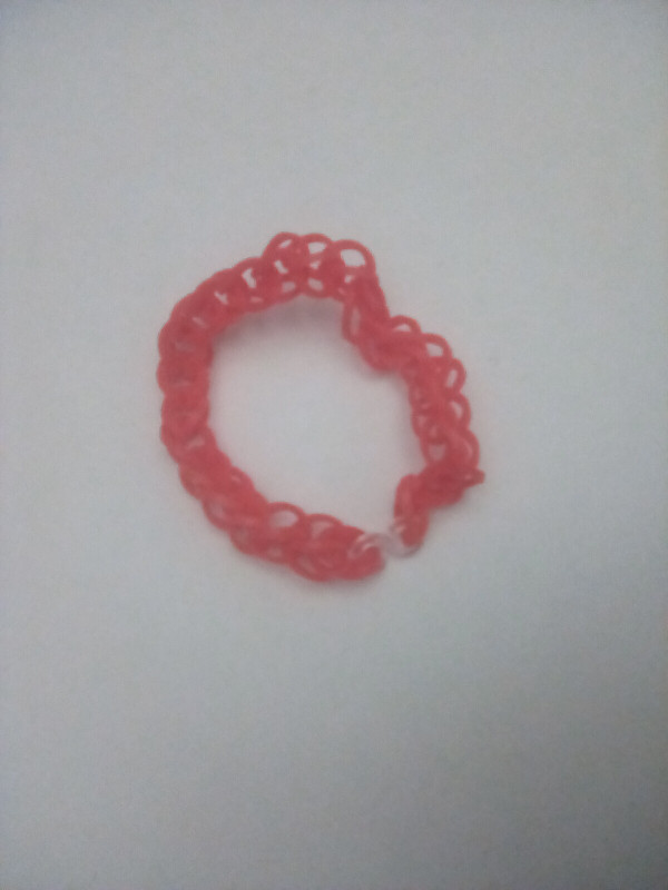 Red bracelet for any size in Jewellery & Watches in Fredericton