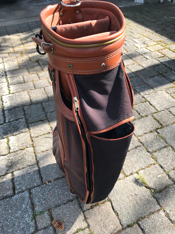 GORGEOUS CLASSIC GOLF BAG in Golf in City of Toronto - Image 3