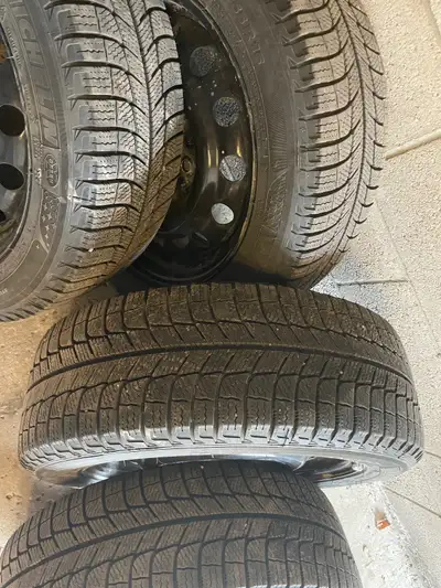 205/55 R16 on Golf 2018. Only used for 1 winter. Very good condition.