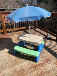 Little tikes kids picnic table with umbrella 