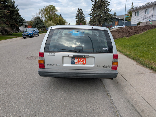 1990 Volvo 740 GLE Wagon in Cars & Trucks in Calgary - Image 3