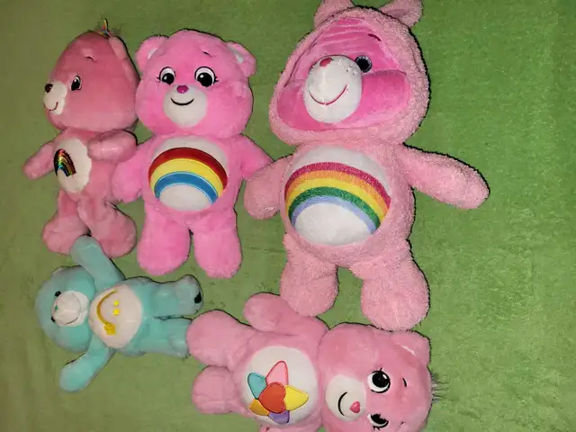 CARE BEARS BUNDLE $10 EACH FIRM OR ALL FOR $35 FIRM PICK UP ONLY in Toys & Games in London - Image 2