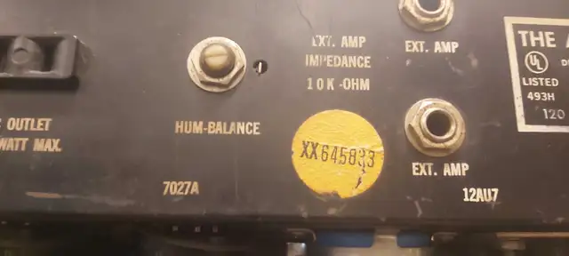 Ampeg V4 Guitar Amp Head in Amps & Pedals in St. Catharines - Image 6