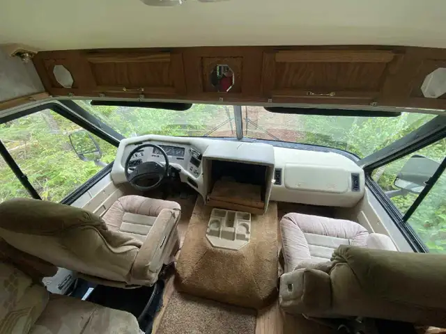 1995 Holiday Rambler Motorhome in RVs & Motorhomes in Charlottetown - Image 8