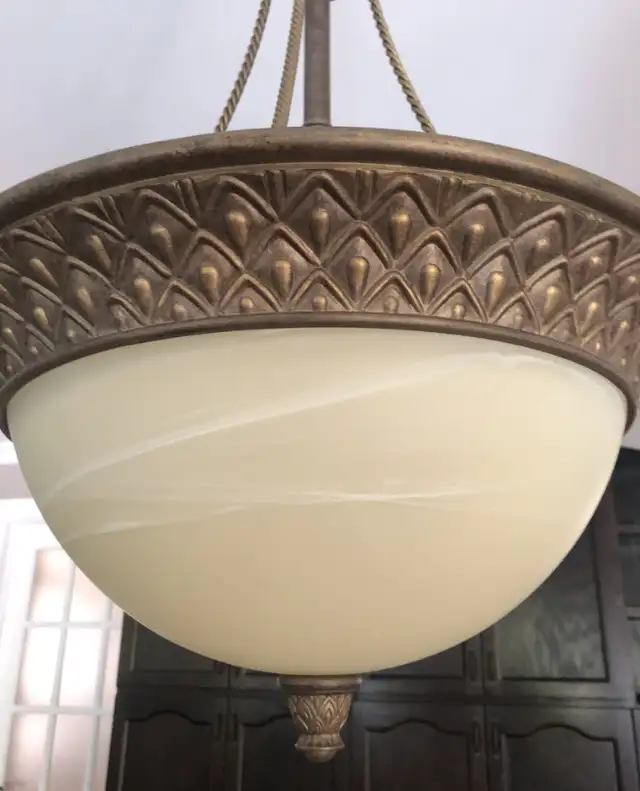 2-bulb Pendant Light in Indoor Lighting & Fans in Ottawa - Image 2
