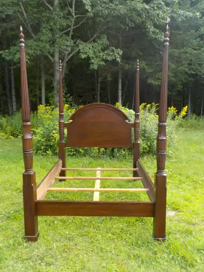Bombay 4 poster mahogany double bed, View more