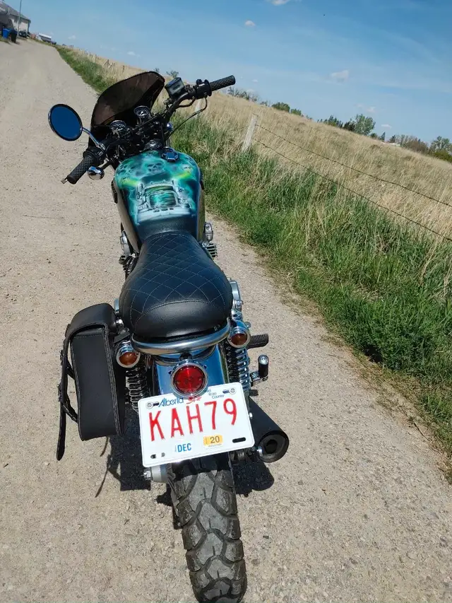 Yamaha XS750  in Street, Cruisers & Choppers in Lethbridge - Image 6