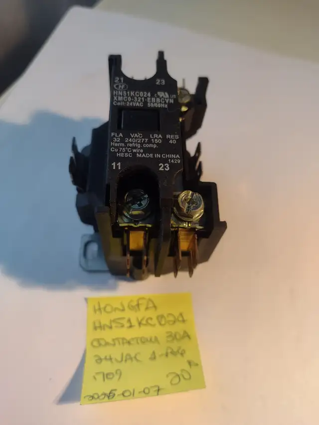 Contacteur 30A 24VAC 1-pole HONGFA HN51KC024 FLA 32 Contactor in Electrical in Laval / North Shore - Image 2