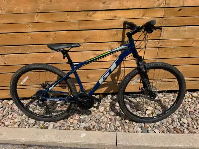 GT Aggressor Pro 27.5" Mountain bike - Medium, View more