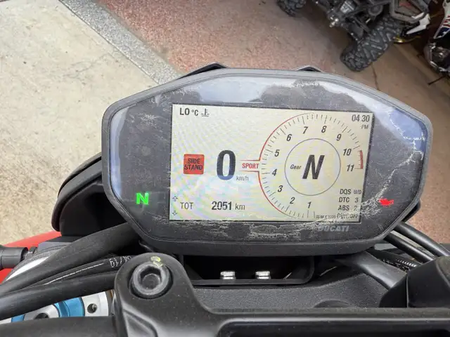 2020 Ducati Hypermotard SP in Sport Bikes in Calgary - Image 5