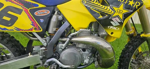 Suzuki RM250 2005  in Dirt Bikes & Motocross in London - Image 5
