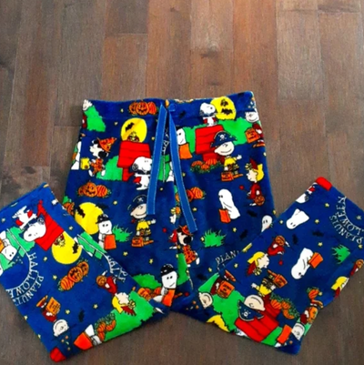 Peanuts Halloween plush fleece women's pajama pants Size Medium, View more