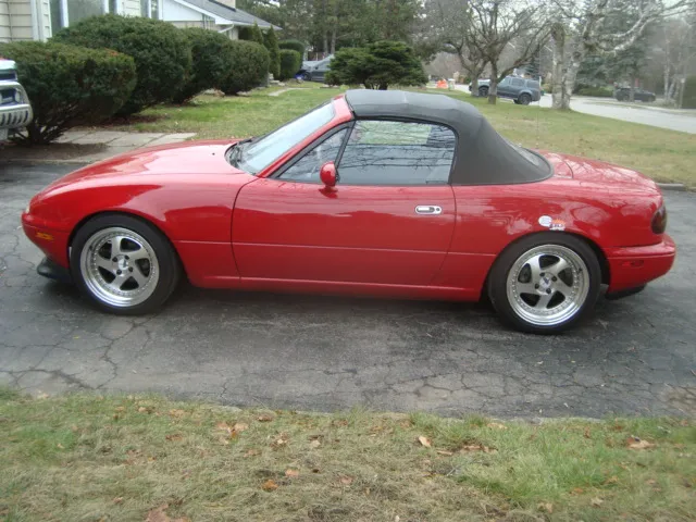 1990 Mazda Miata MX5 $17000