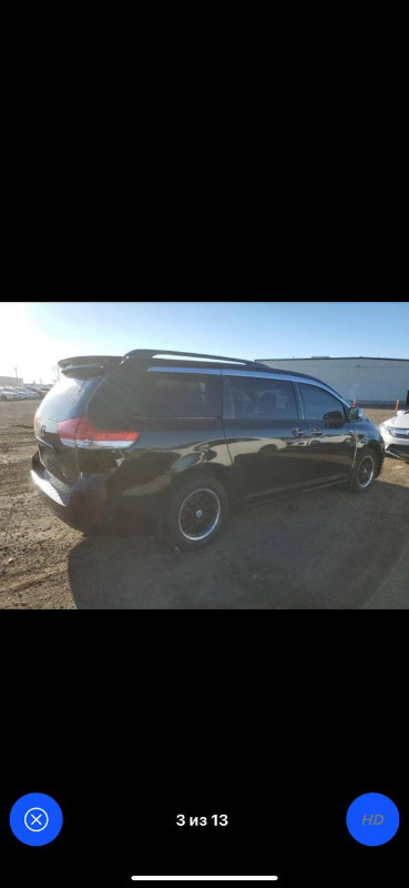 TOYOTA SIENNA 2014 / 3.5 L for PARTS in Auto Body Parts in Calgary