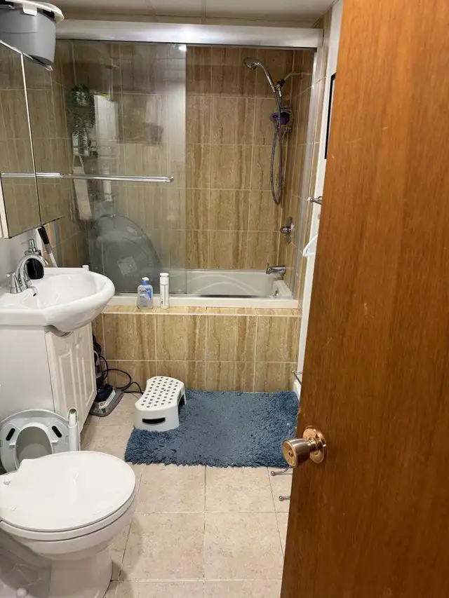 2 Beds 1 bath Apartment at $1599
