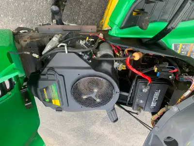 John Deere X300 for sale. Excellent condition, serviced annually. Solid 48” deck Only 400 plus hours...