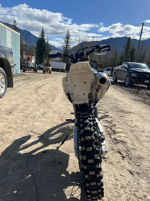 2019 YZ250FX in Dirt Bikes & Motocross in Revelstoke - Image 4