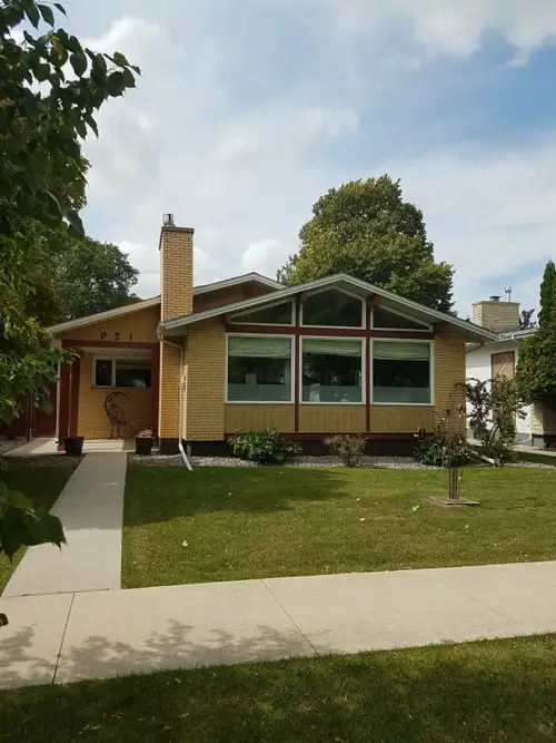 Spacious and well-maintained 1,650 sq. ft. bungalow located on a quiet street in desirable River Hei...