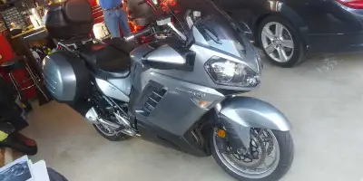Impeccable example of a great Sport Tourer. No anti-lock and no traction control. Shear power and pe...