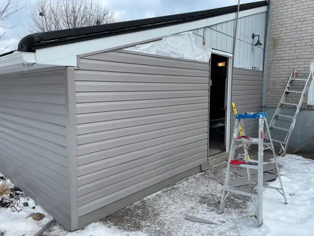 Roofing and Aluminum Repairs63007357416193124