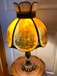VintageOrnate Six Panel Slag Glass Lamp Currier & Ives on each