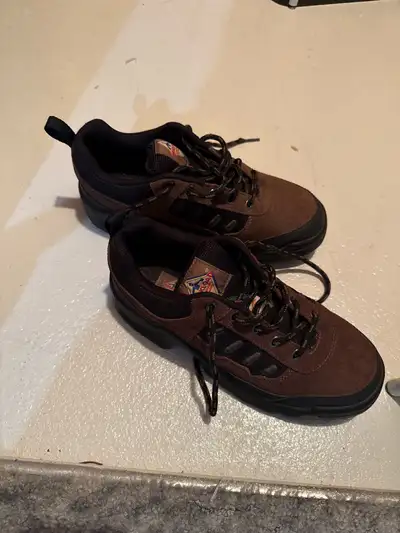 Brand new - Men’s size 7 Workload Steel Toed shoes $20 - OBO Never worn Yes I am in Prince Albert -...