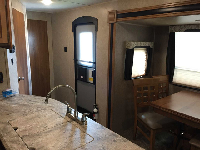 2018 Catalina 333RETS in Travel Trailers & Campers in City of Halifax - Image 2