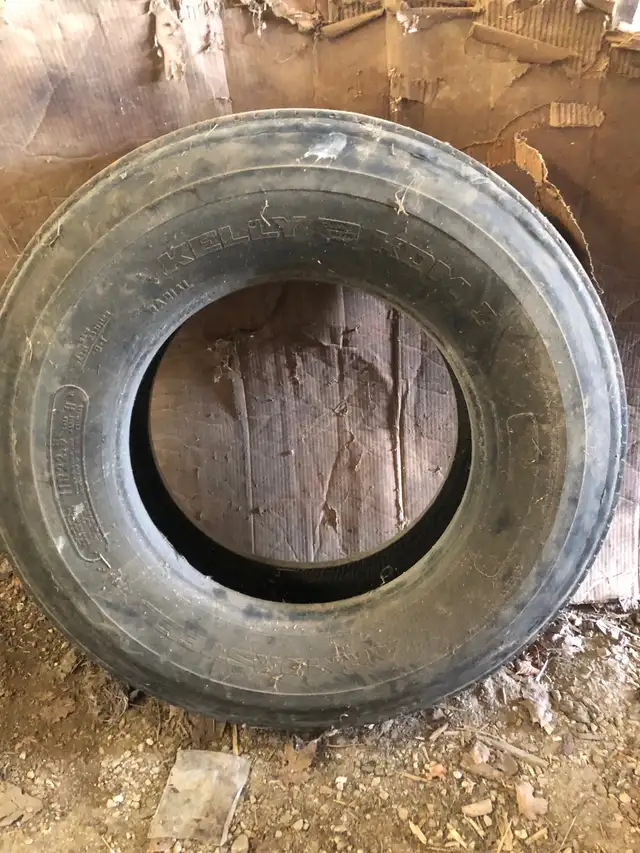 Truck tire in Tires & Rims in Owen Sound - Image 2